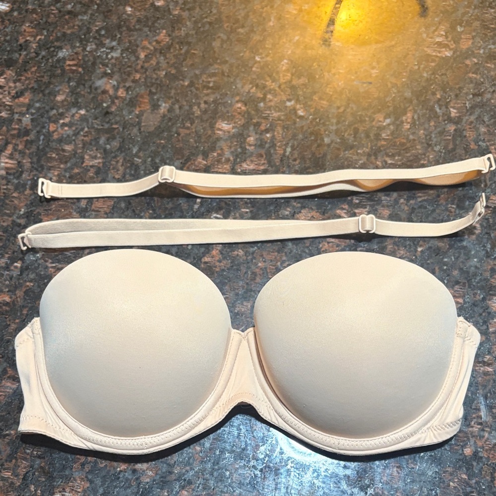 Victoria Secret Removable Strap Push Up Bra size 34B